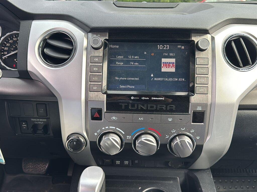 Used 2020 Midnight Black Metallic Toyota SR5 image 4