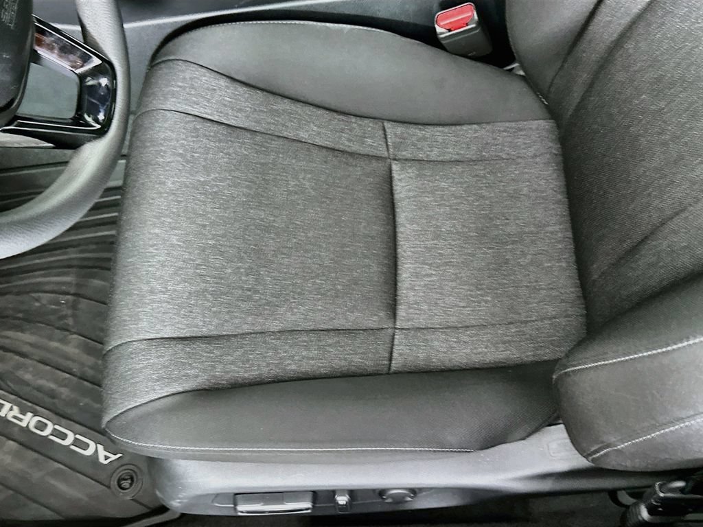 2025 Honda Accord SE - Photo 50