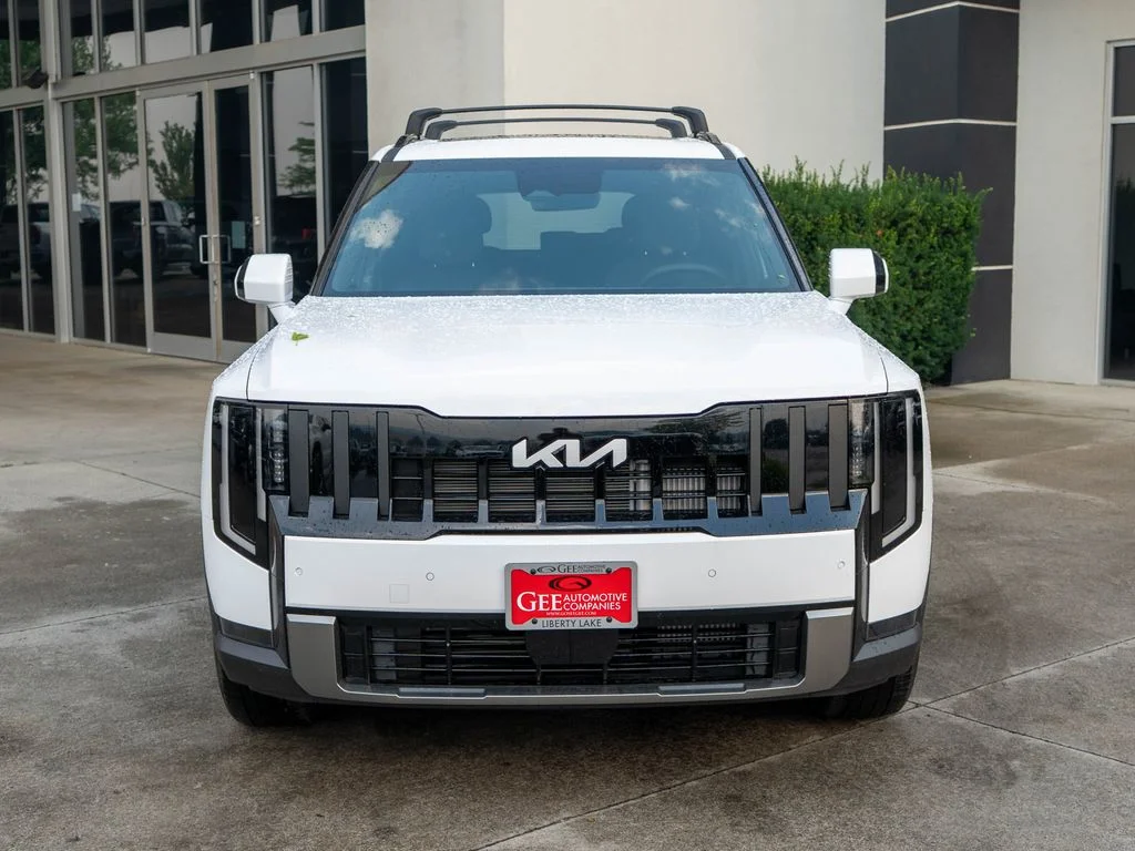 New 2027 Glacial White Pearl Kia S image 2