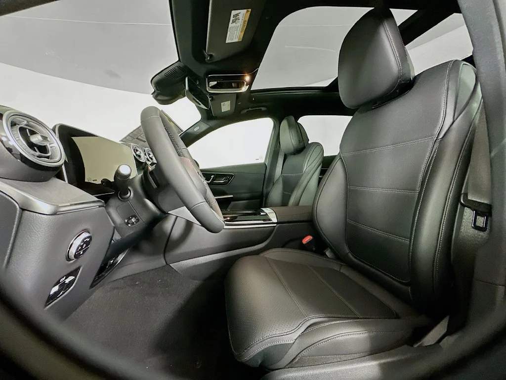 Used 2026 Black Mercedes-Benz GLC 300 image 20