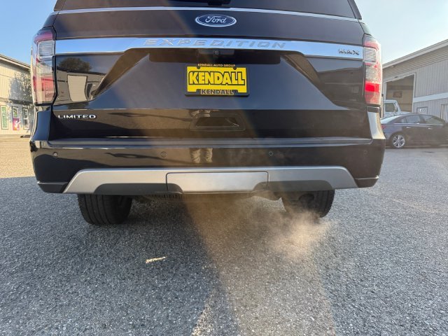 Used 2019 Black Metallic Ford Limited image 30