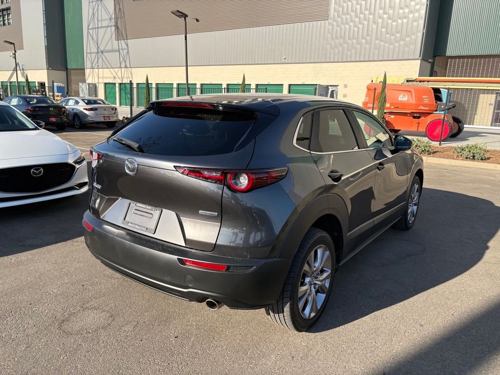 Used 2021 Gray Mazda Preferred image 7