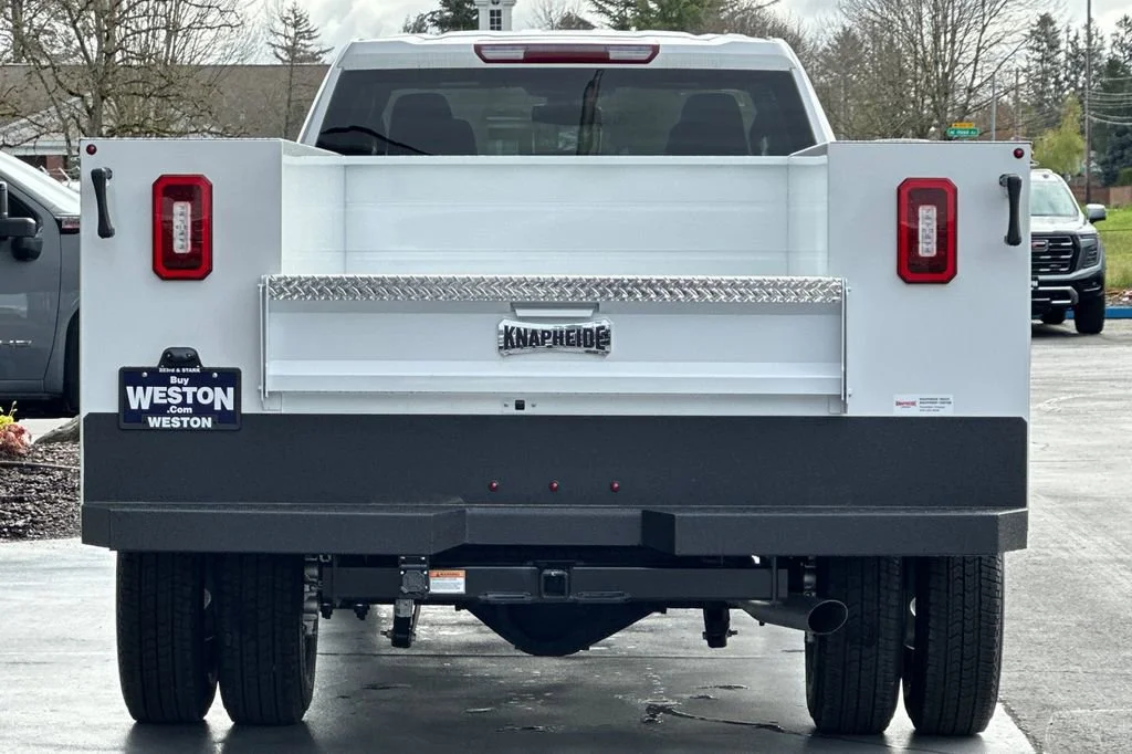 2024 GMC Sierra 3500HD Pro - Photo 6