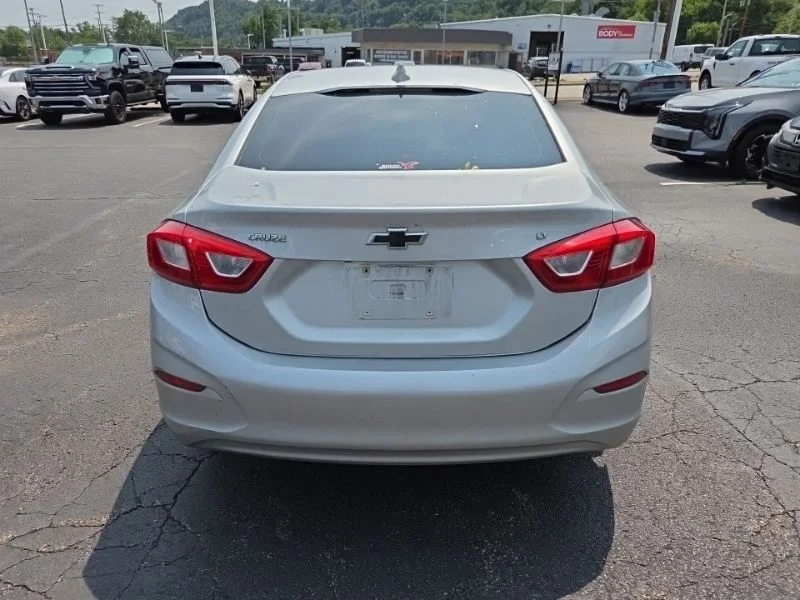 Used 2017 Silver Chevrolet LT image 6