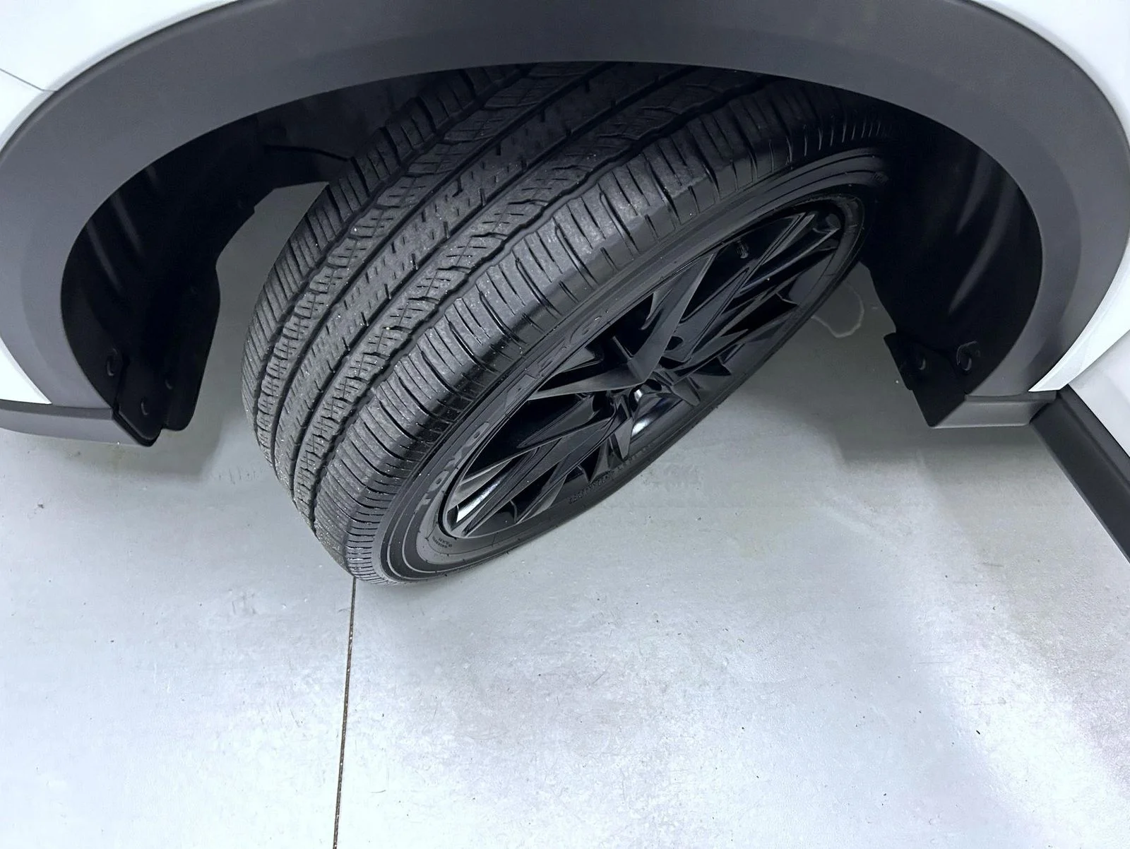 Used 2025 White Mazda 2.5 S Carbon Edition image 23