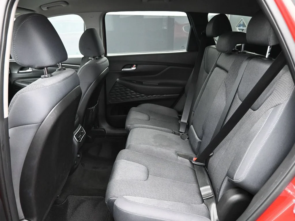 Used 2023 Red Hyundai SEL image 13