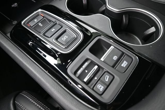 Used 2023 Gray Honda Touring image 4