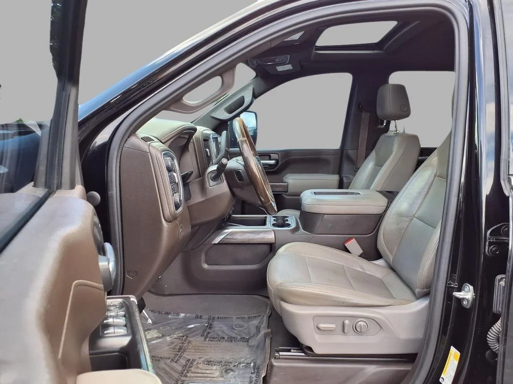 Used 2020 Black Chevrolet LTZ image 22