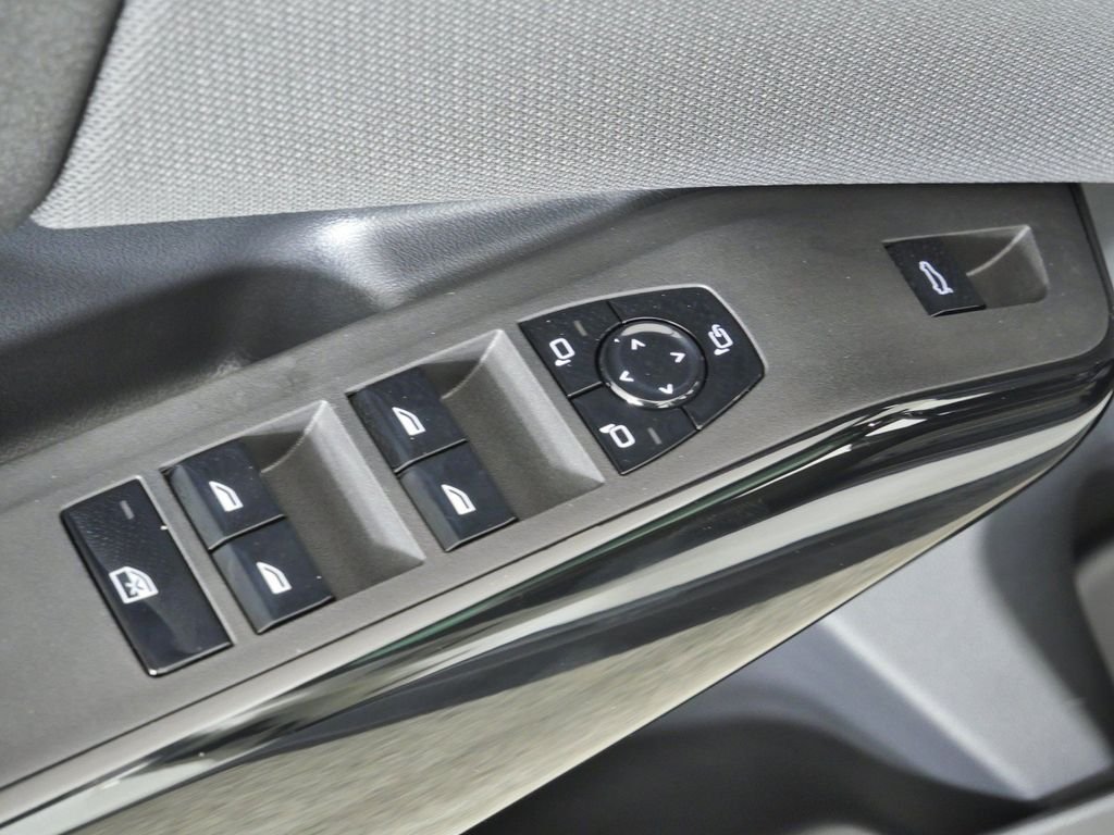 New 2026 Alpine White BMW 30 xDrive image 35