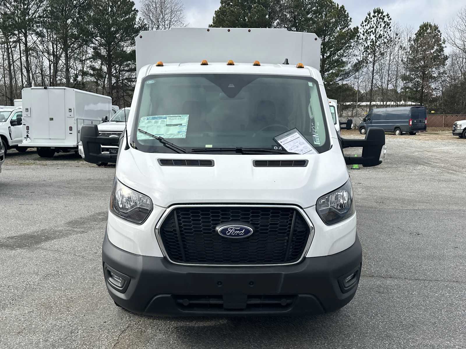 2024 Ford Transit Cutaway Base - Photo 2