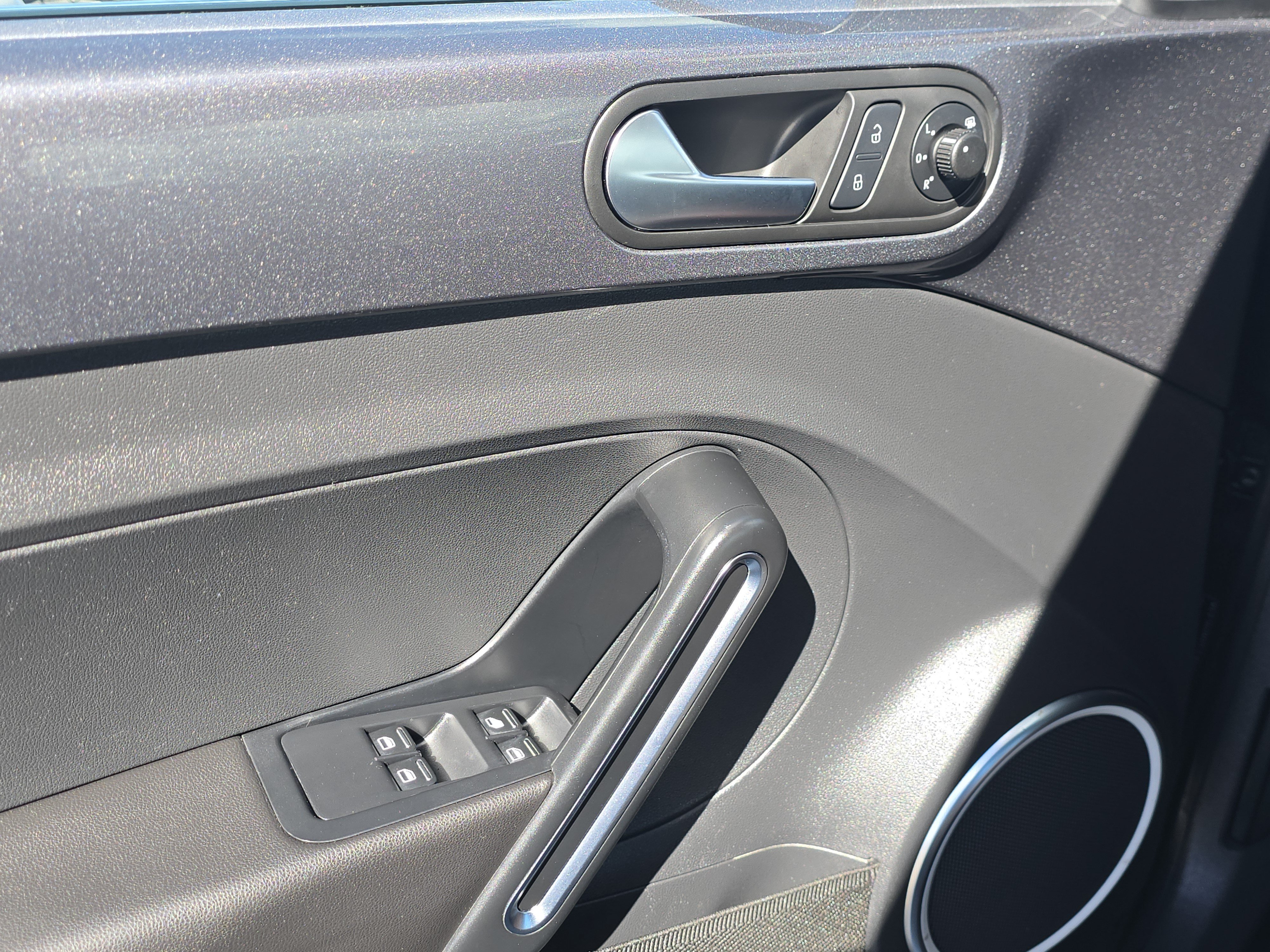 Used 2014 Gray Volkswagen 1.8T image 19
