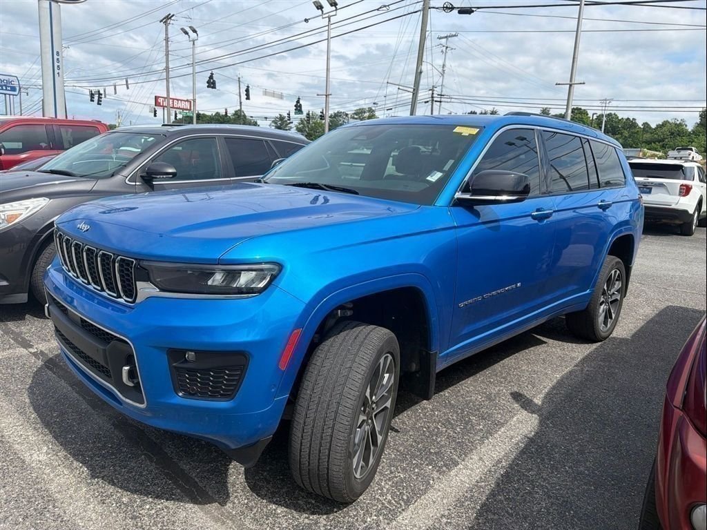2023 Jeep Grand Cherokee L Overland 4x4's photo