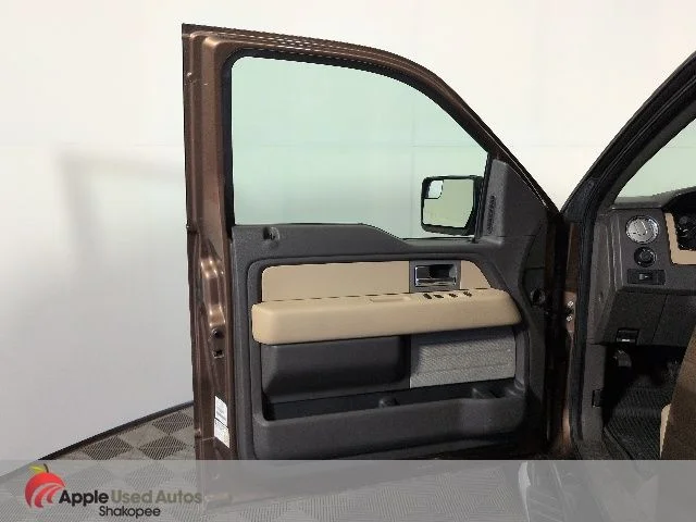 Used 2011 Gold Ford XLT image 7