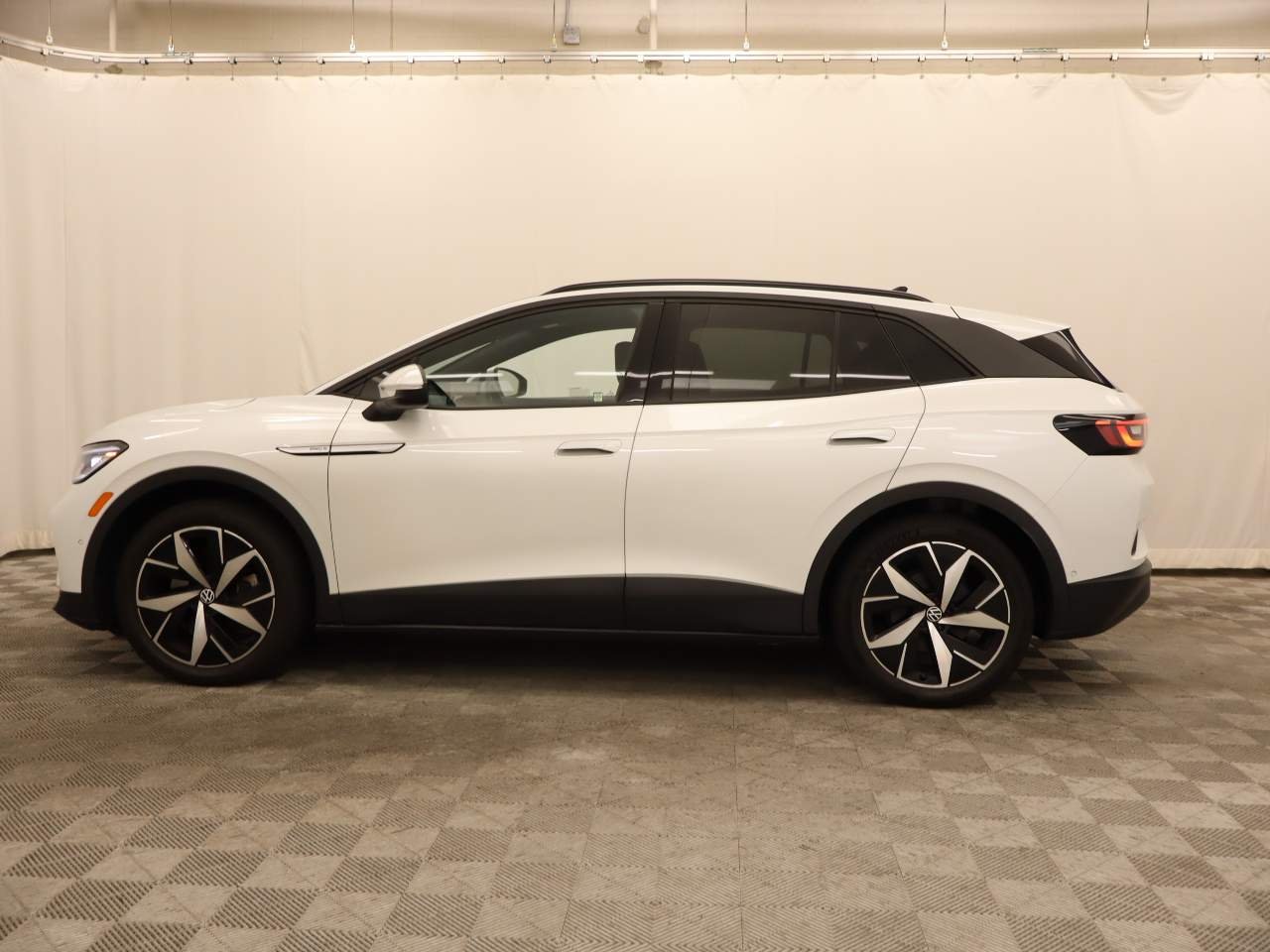 Used 2023 Volkswagen ID.4 S with VIN 1V25MPE80PC025344 for sale in Scottsdale, AZ