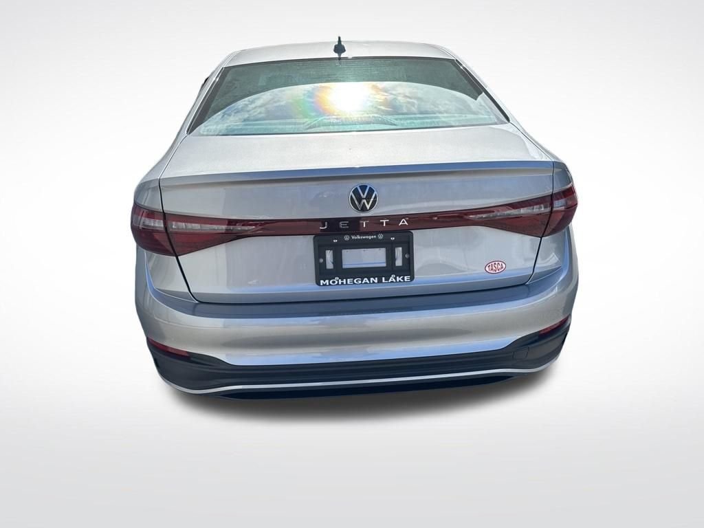 2025 Volkswagen Jetta Sport - Photo 4