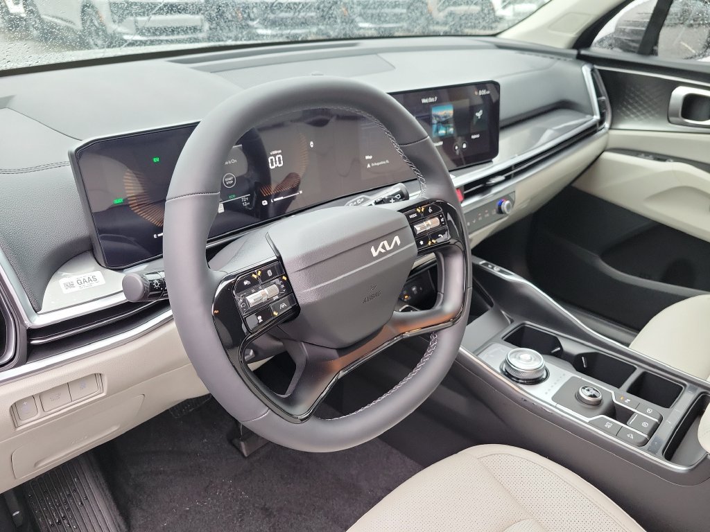 New 2026 Volcanic Sand Kia EX image 23