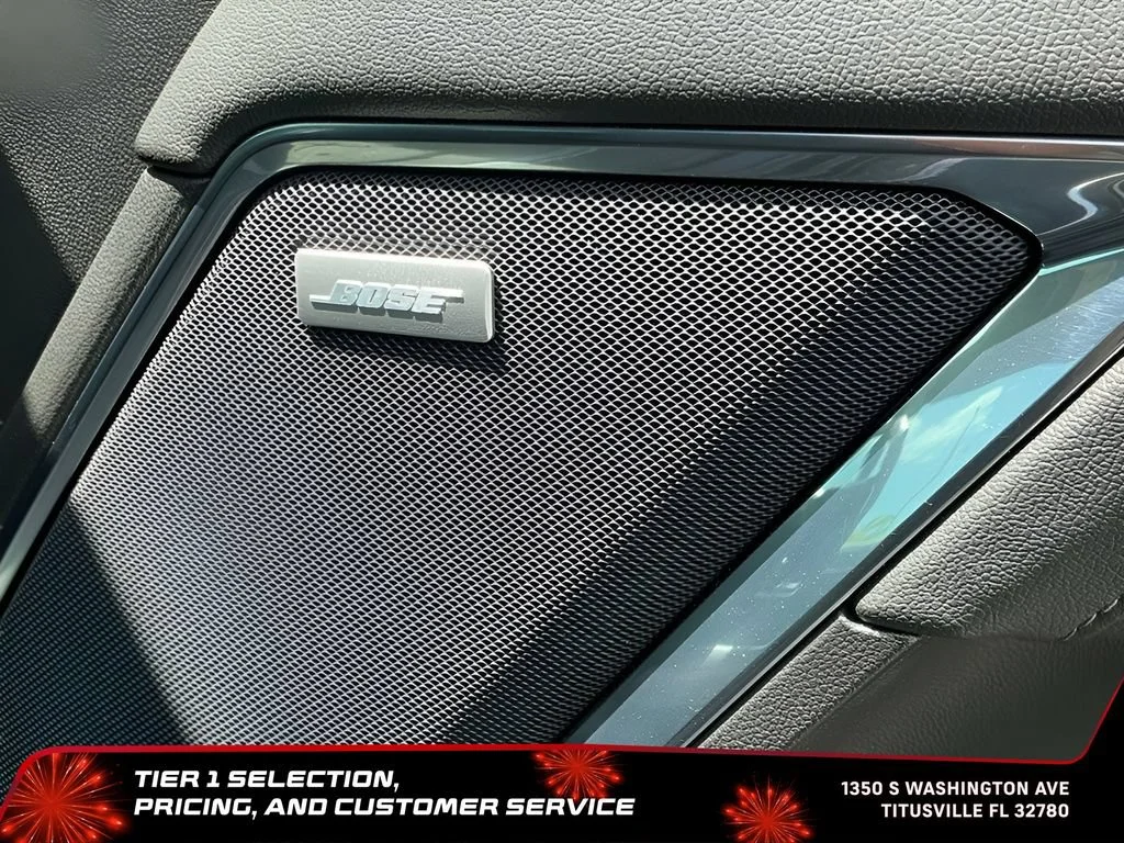 Certified Used 2024 Onyx Black GMC SLT image 19