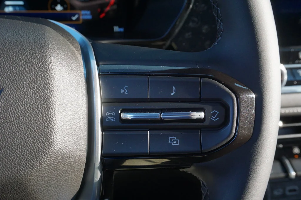 New 2026 Sterling Gray Metallic Chevrolet LT image 21