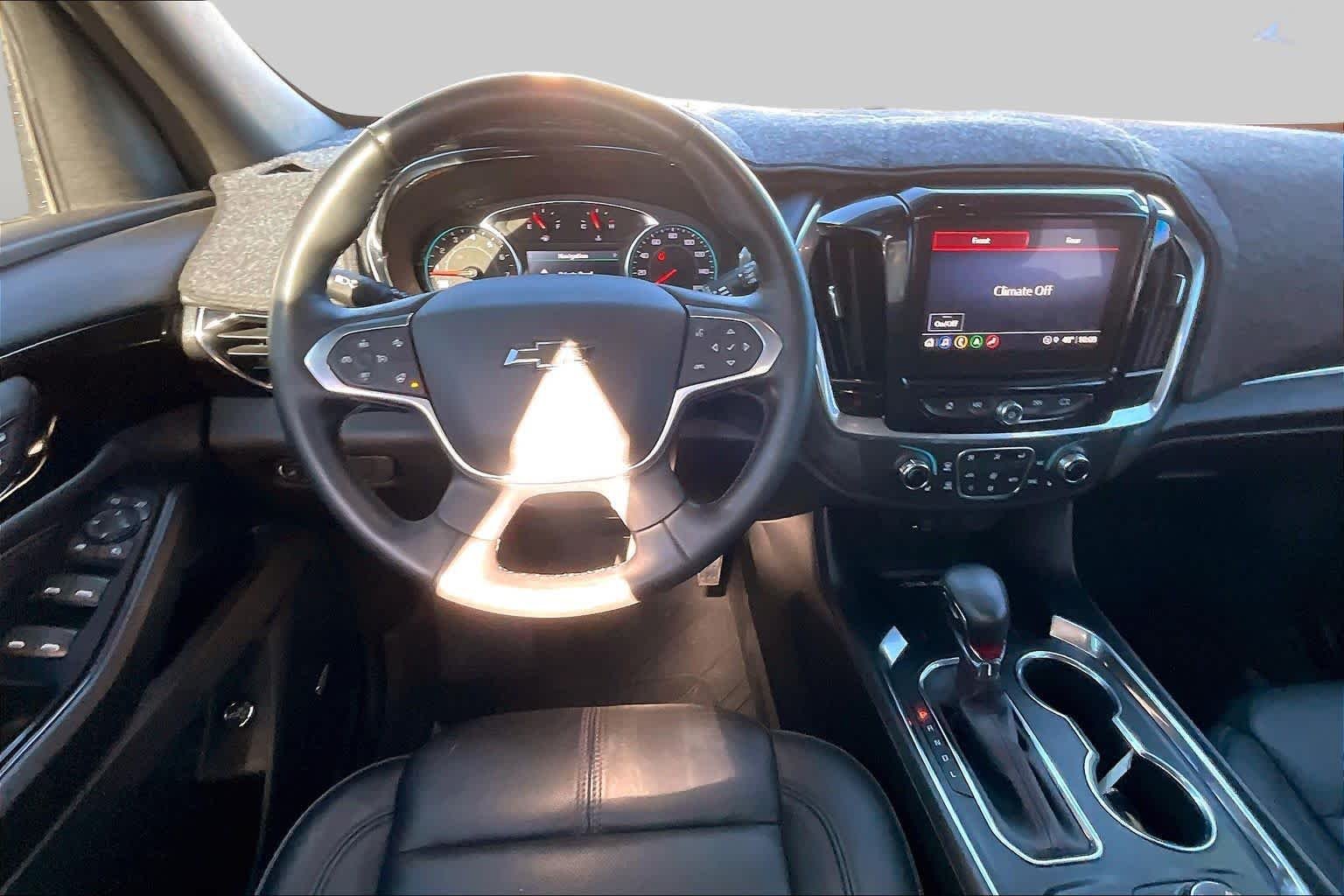 Used 2023 Summit White Chevrolet RS image 6