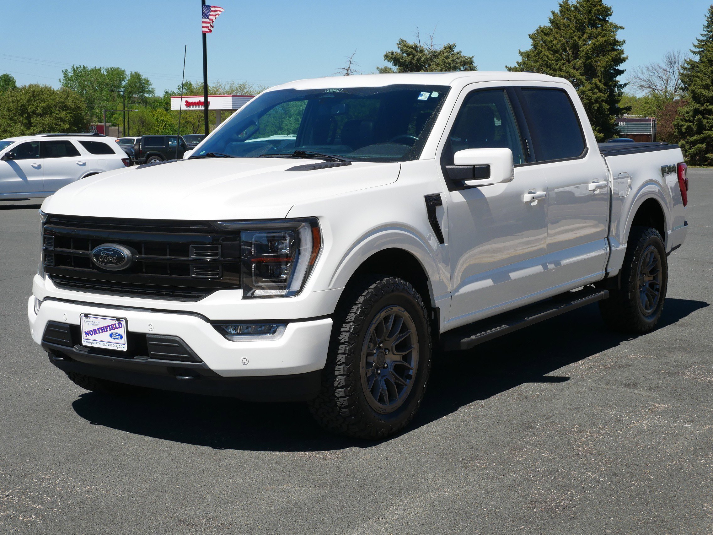 Used 2022 White Ford LARIAT image 4