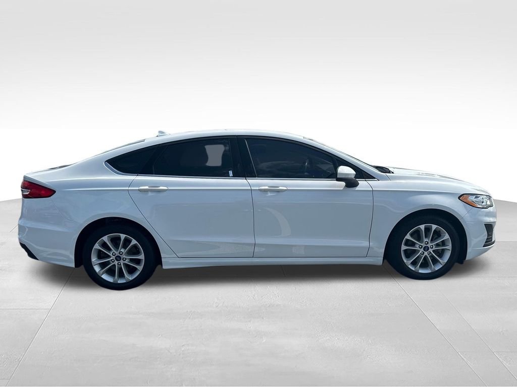 Used 2020 White Ford SE image 6