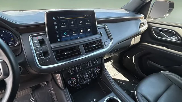 Used 2024 Black Chevrolet Premier image 24