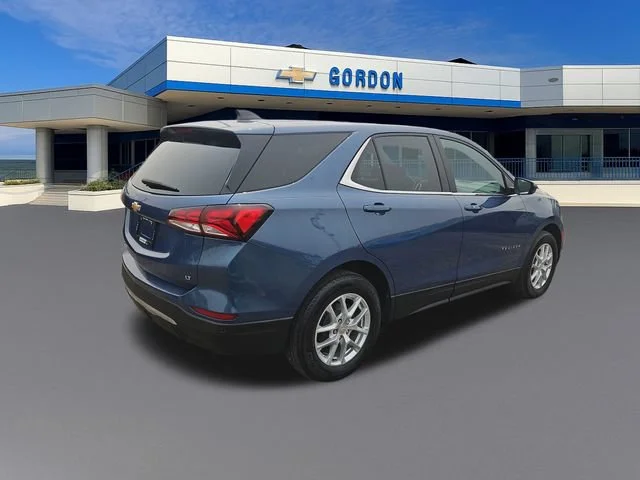Used 2024 Lakeshore Blue Metallic Chevrolet LT image 5