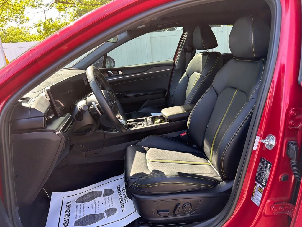 Used 2025 Red Kia GT image 21
