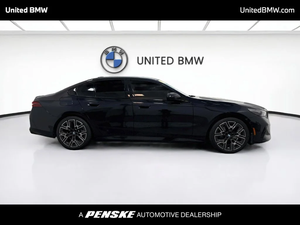 Certified Used 2024 Carbon Black Metallic BMW 530i image 4