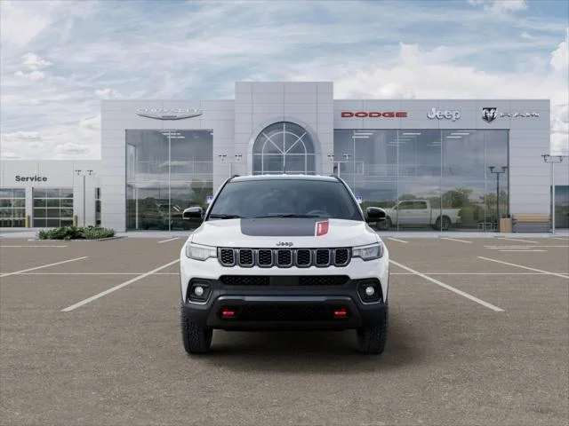 New 2026 Bright White Clear-Coat Exterior Paint Jeep Trailhawk image 32
