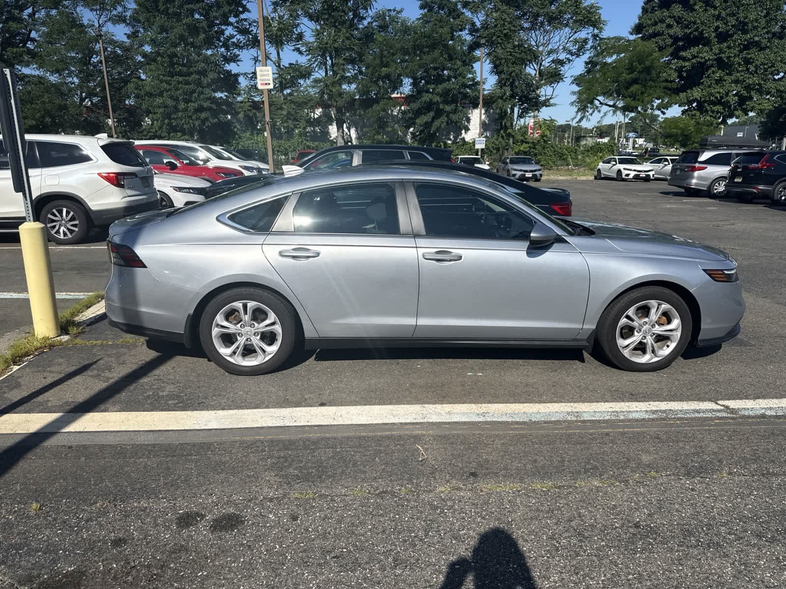 Certified Used 2025 Solar Silver Metallic Honda LX image 8