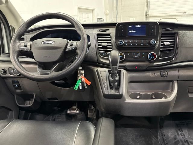 Used 2025 Oxford White Ford Base image 24