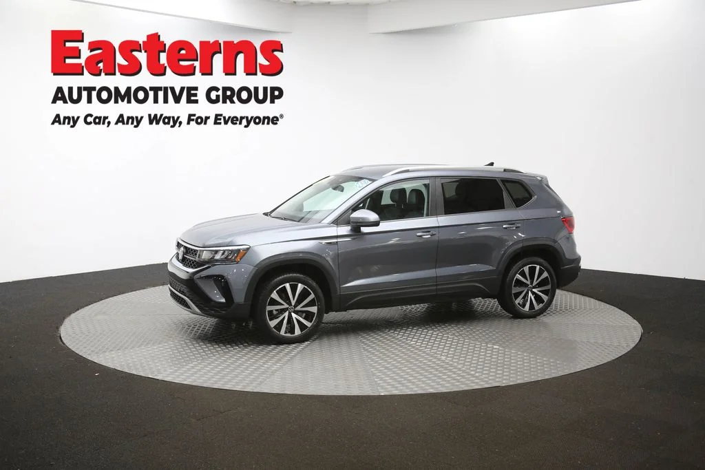Used 2023 Gray Volkswagen 1.5T SE image 57