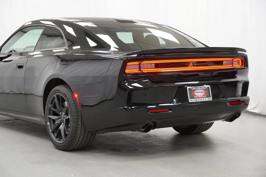 New 2026 Diamond Black Crystal Pearlcoat Dodge Scat Pack Plus image 12
