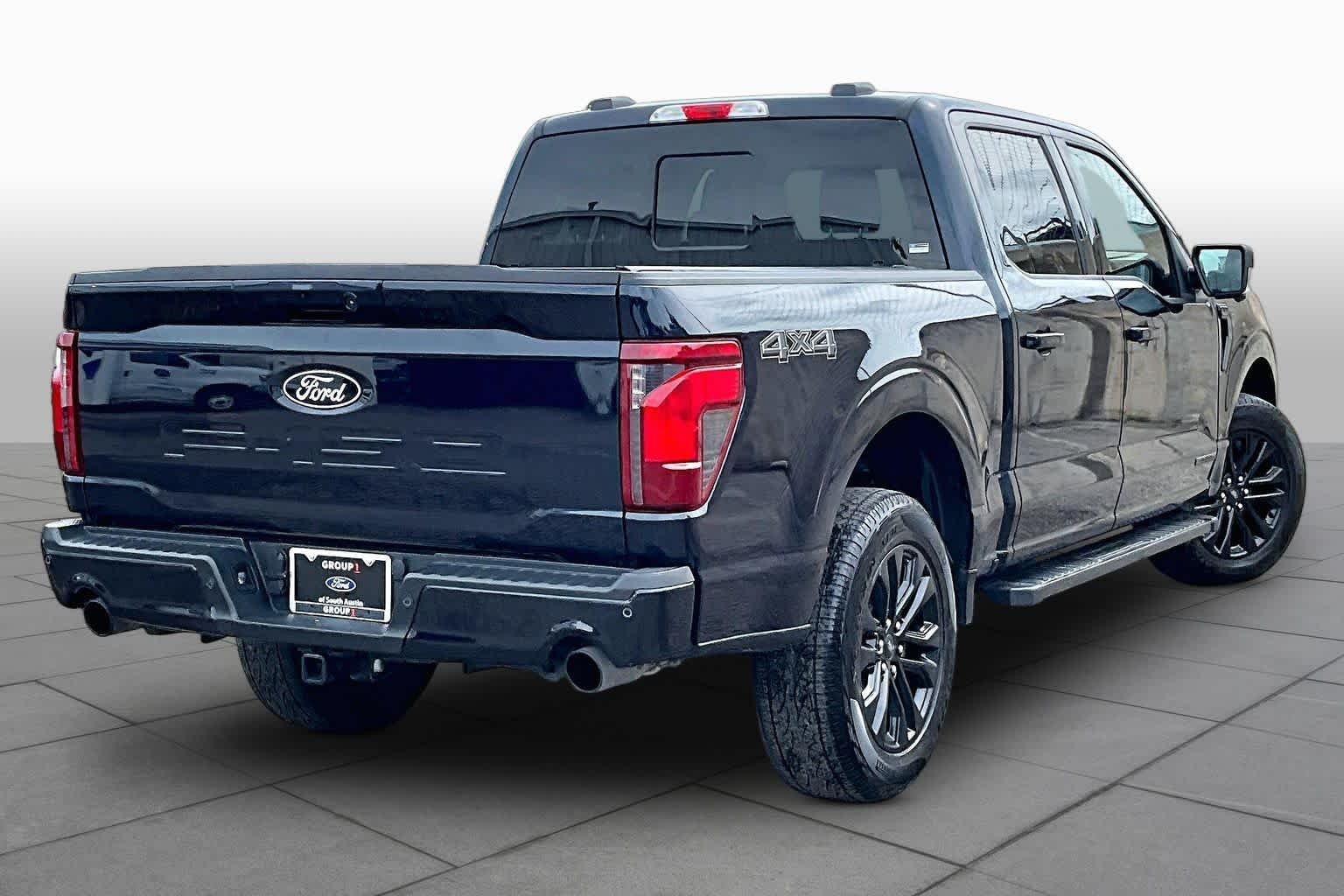 Certified Used 2025 Antimatter Blue Metallic Ford XLT image 17