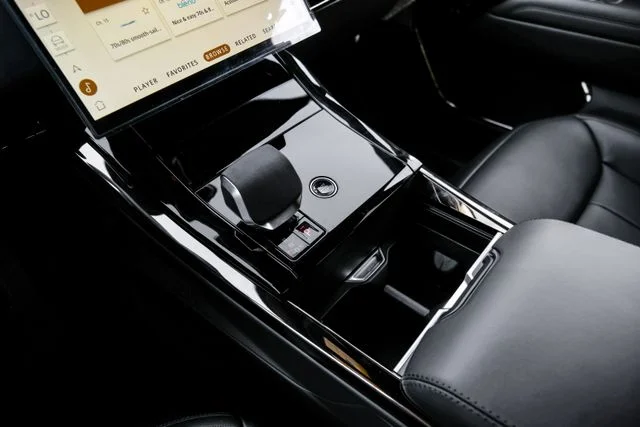 New 2026 Gray Land Rover SE image 29