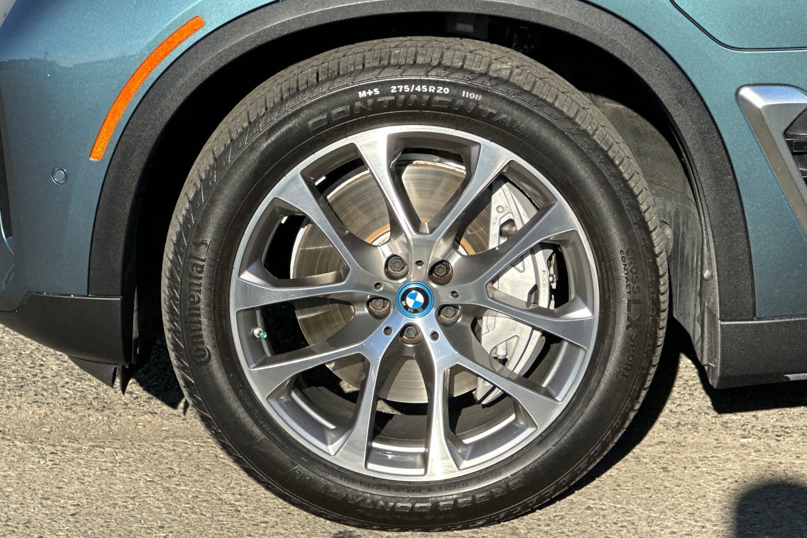 Used 2024 Blue BMW xDrive50e image 29
