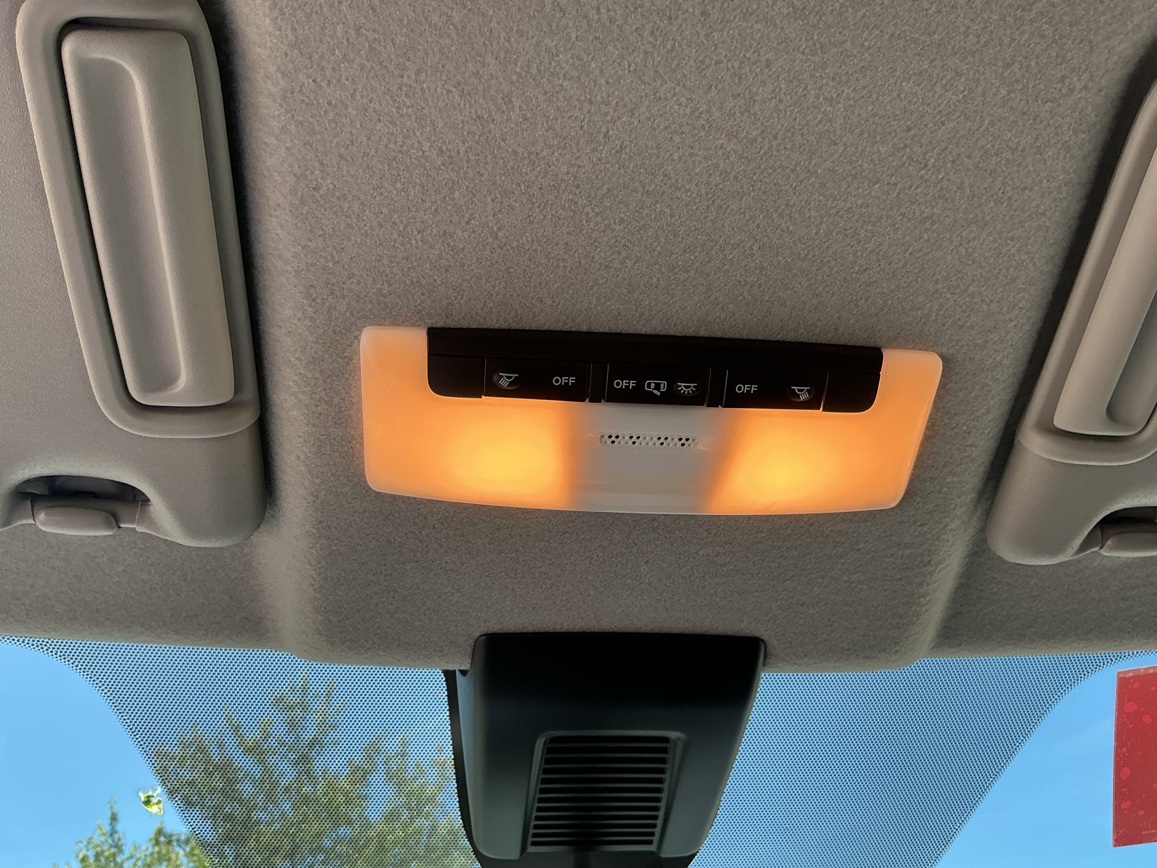 Used 2022 Gray/Super Black Nissan SV image 20