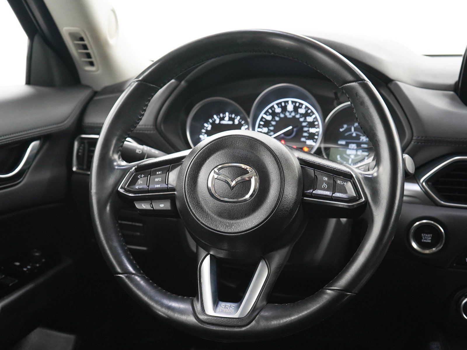 Used 2017 Snowflake White Pearl Mica Mazda Touring image 16