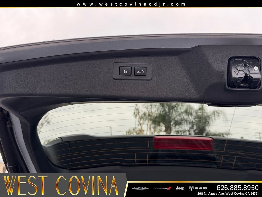 Used 2025 Silver Subaru Premium image 12
