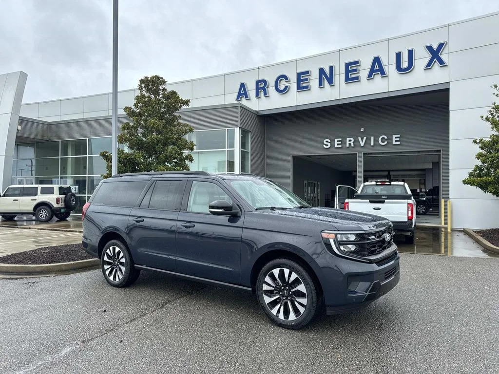 2027 Ford Expedition Max Platinum