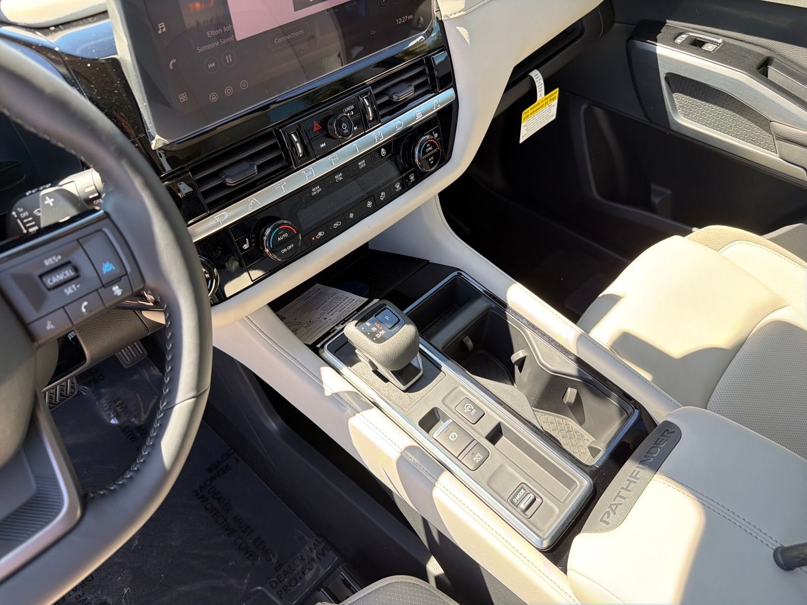 New 2026 Nissan Pathfinder SL 4D Sport Utility