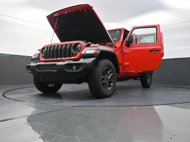 Used 2024 Red Jeep Sport S image 32