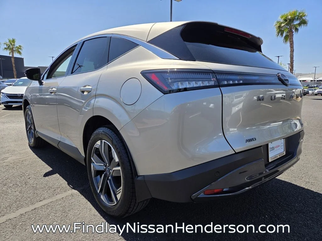 New 2026 Champagne Silver Metallic Nissan SL image 5