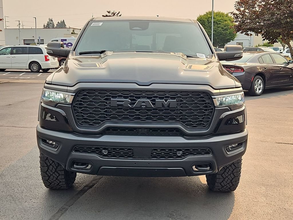 New 2026 Diamond Black Crystal Pearl-Coat Exterior Paint RAM Rebel image 9