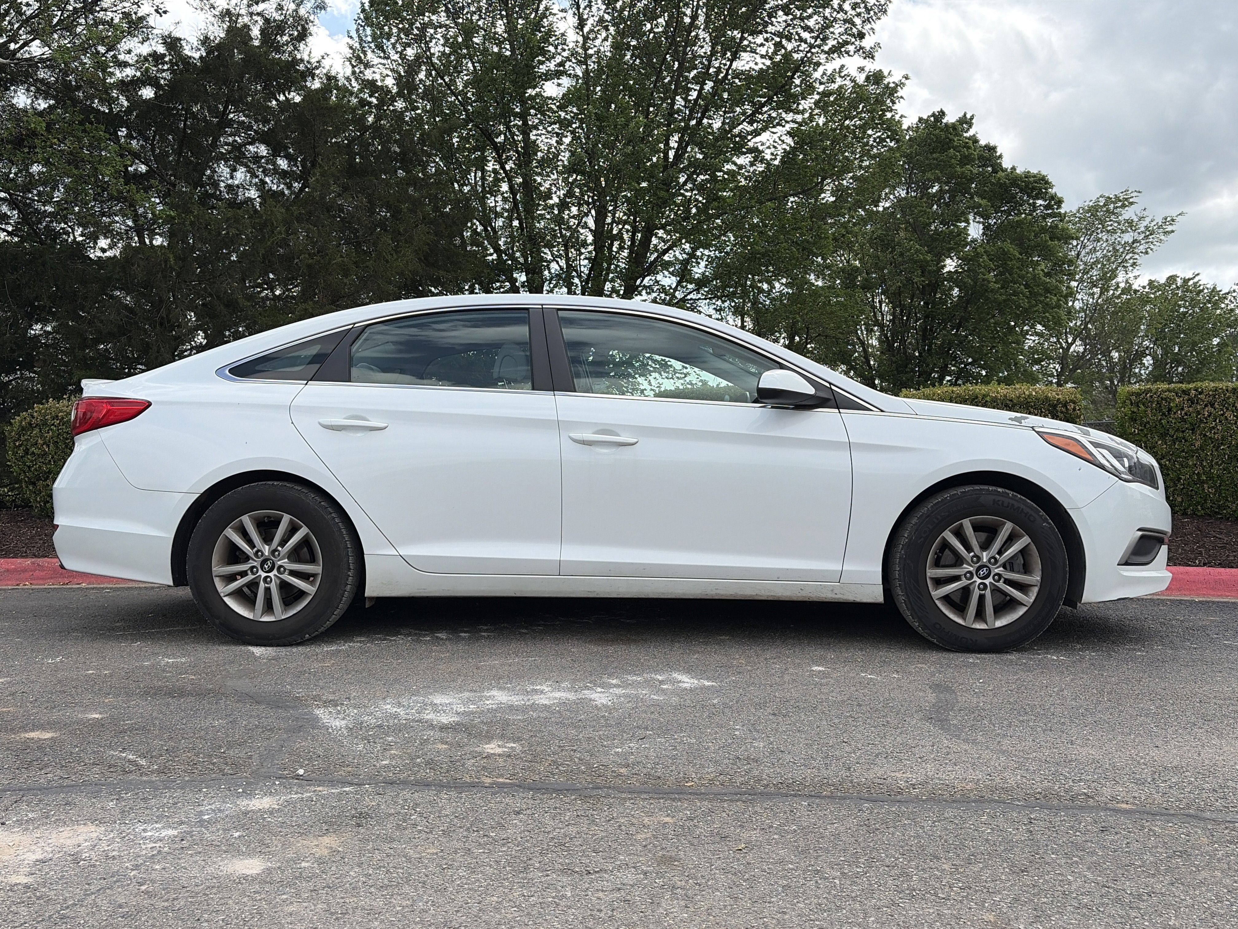 Used 2017 Hyundai Sonata Base with VIN 5NPE24AF4HH533705 for sale in Bentonville, AR
