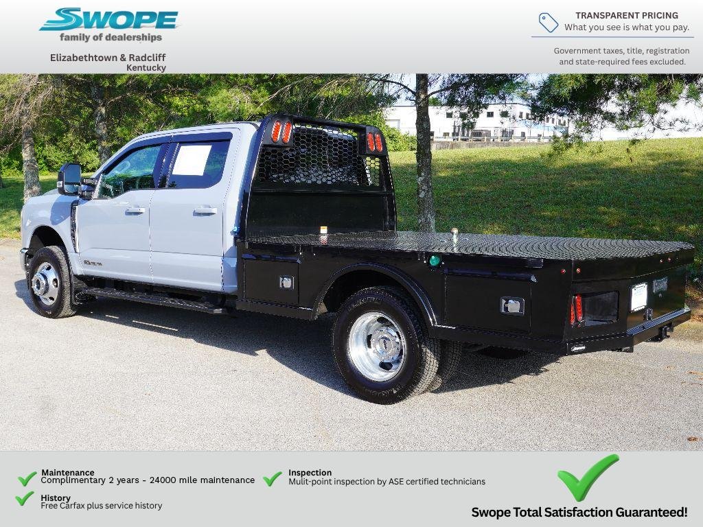 Used 2025 Glacier Gray Metallic TriCoat Ford LARIAT image 7