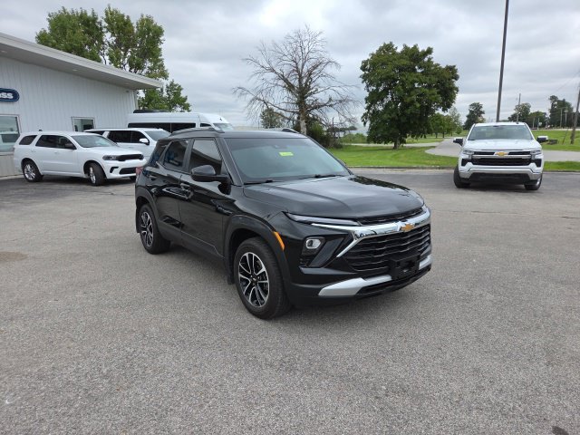 Used 2024 Mosaic Black Metallic Chevrolet LT image 4