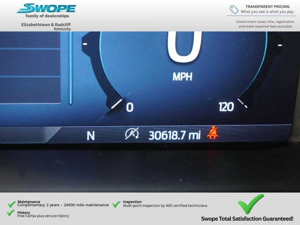 Used 2025 Oxford White Ford XLT image 18