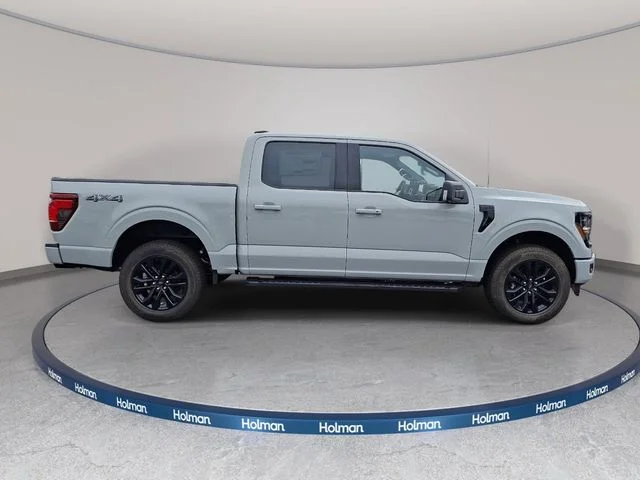 New 2026 Avalanche Ford XLT image 3